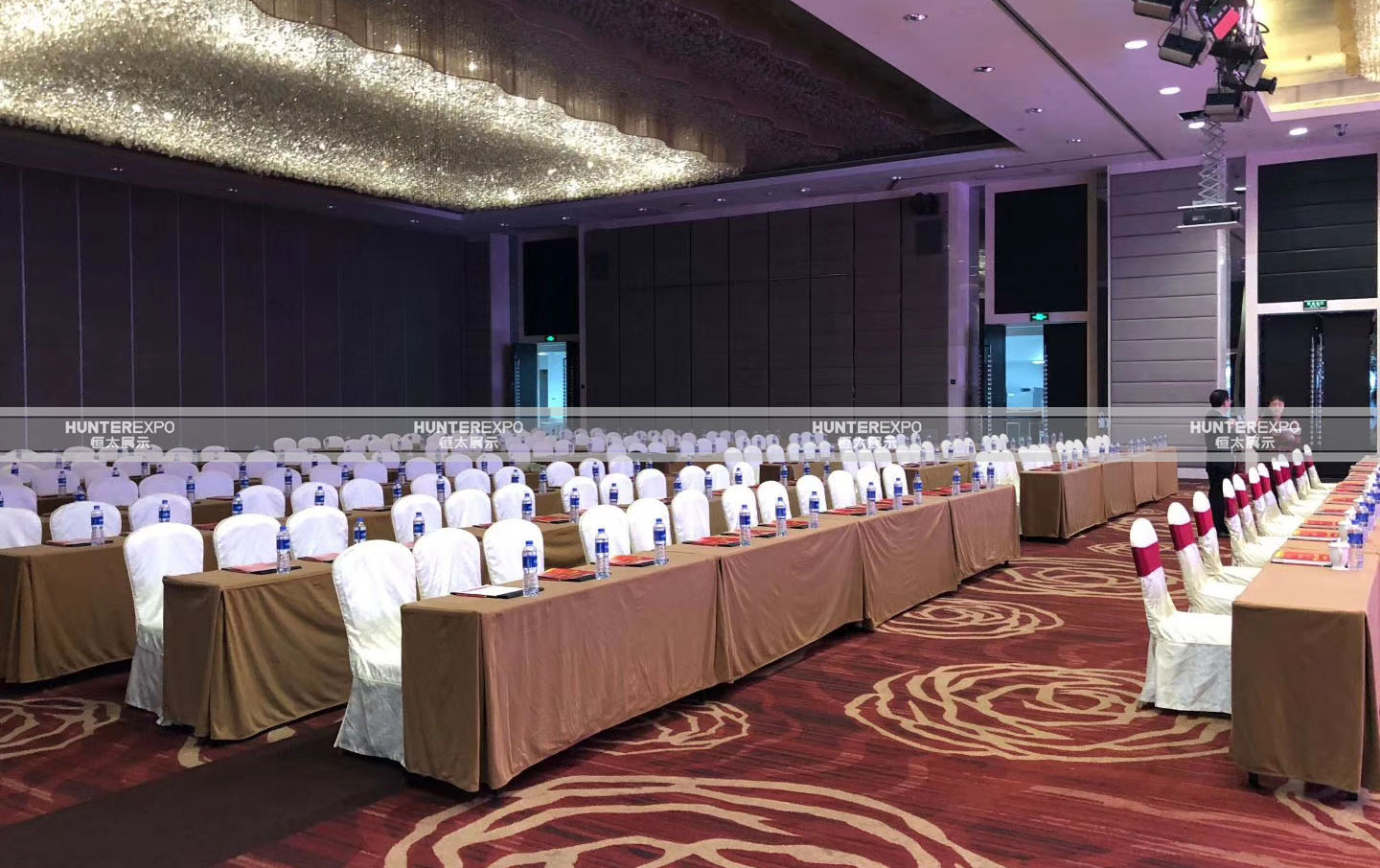 珠江人壽年會(huì )